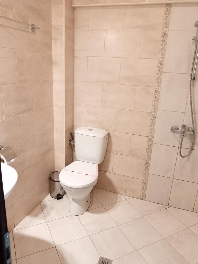 Park Hotel Stratesh Lovech Bagian luar foto
